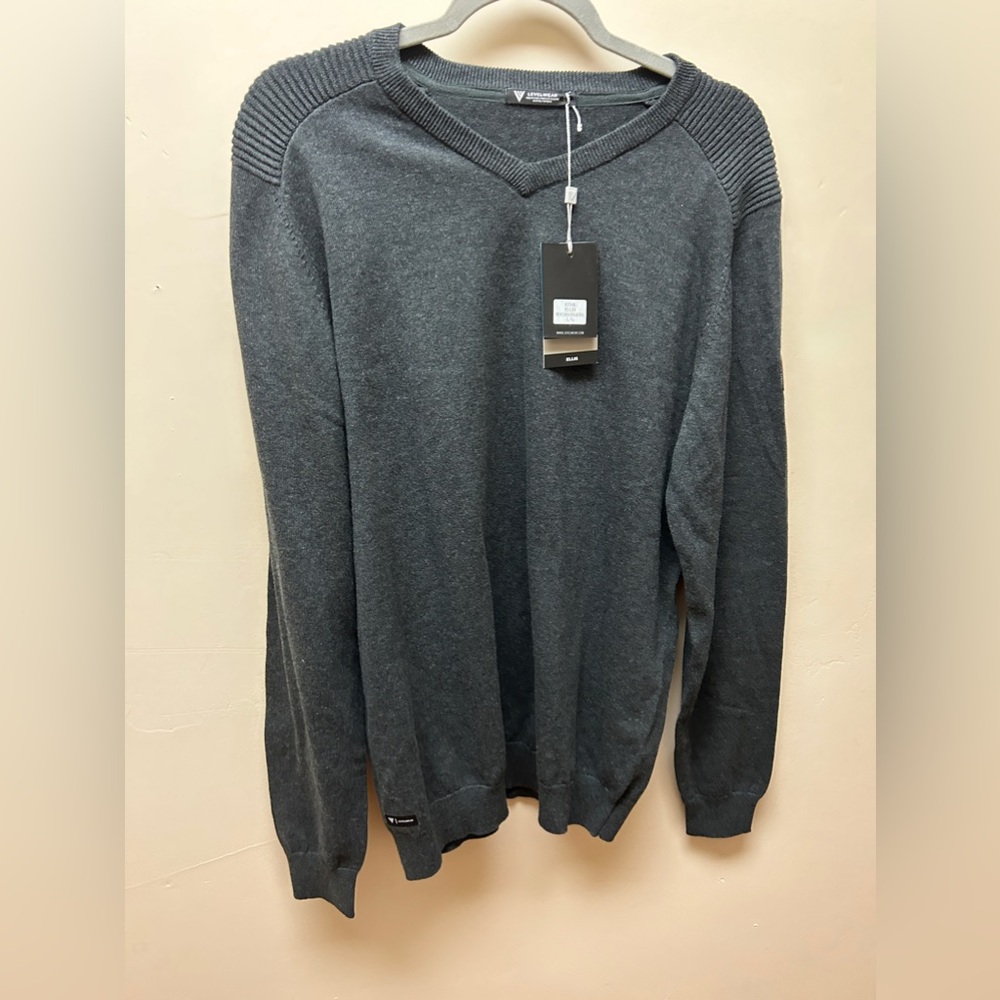 Levelwear Grey Sweater size L ‼️